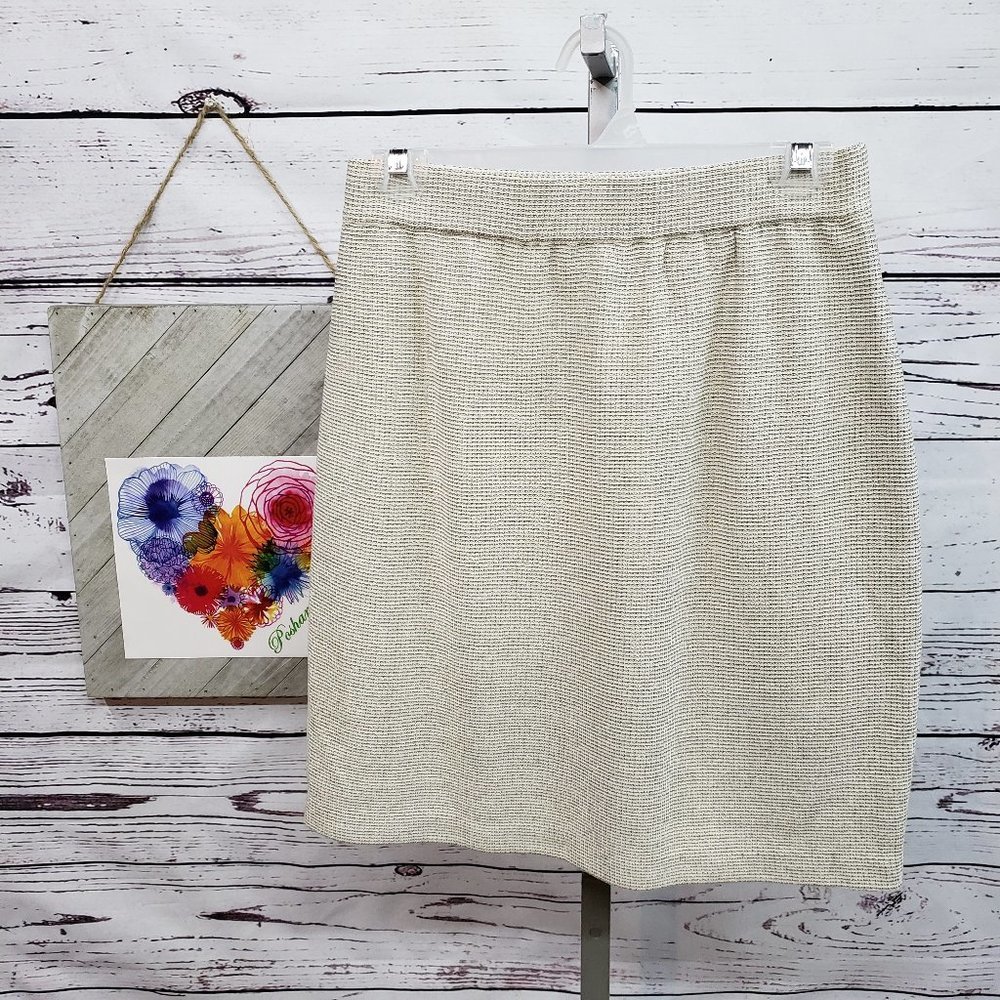 ST JOHN COLLECTION by Marie Gray knit skirt